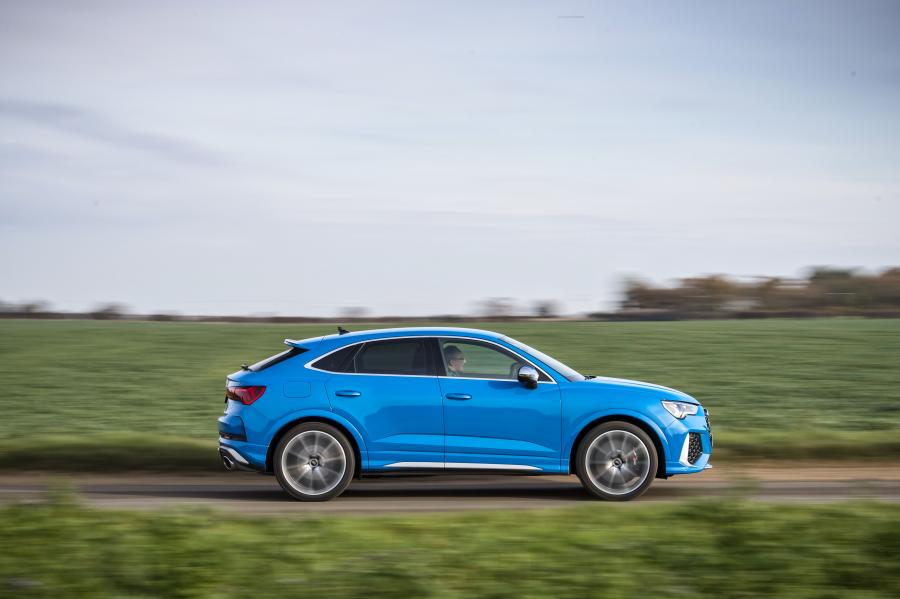 Audi RS Q3 Sportback 2019 года  (UK) (фото 34 из 71)